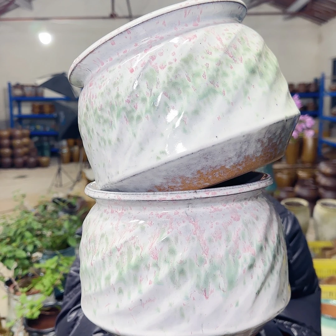 紫砂花盆高16宽20