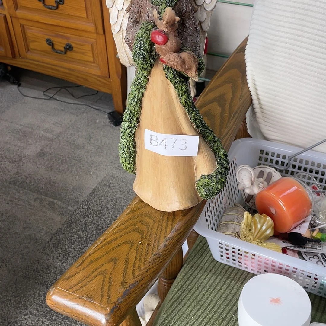 摆件三****窝孤品老货微瑕疵瓷