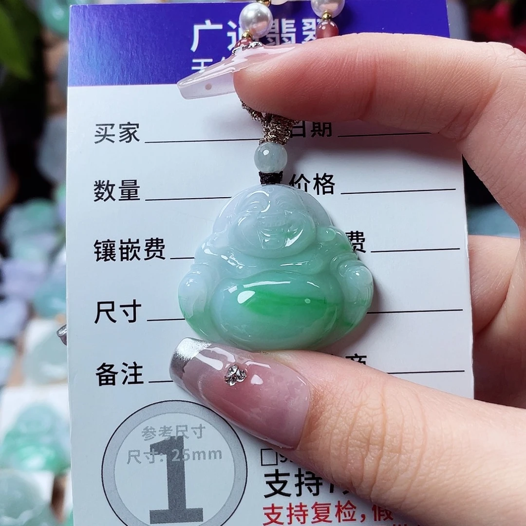 翡翠未镶嵌颈饰佛公53