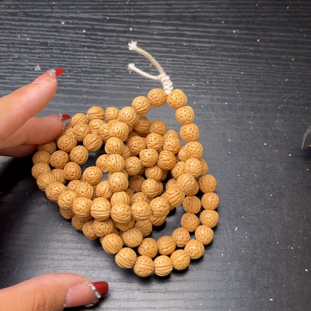 M***王木质类小桃核散籽批发1200