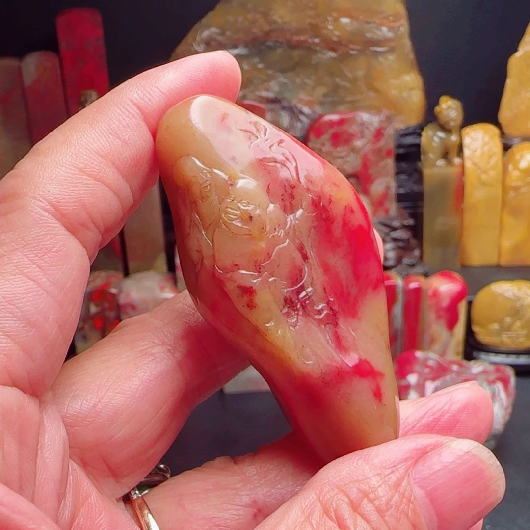 昌化石昌化鸡血石