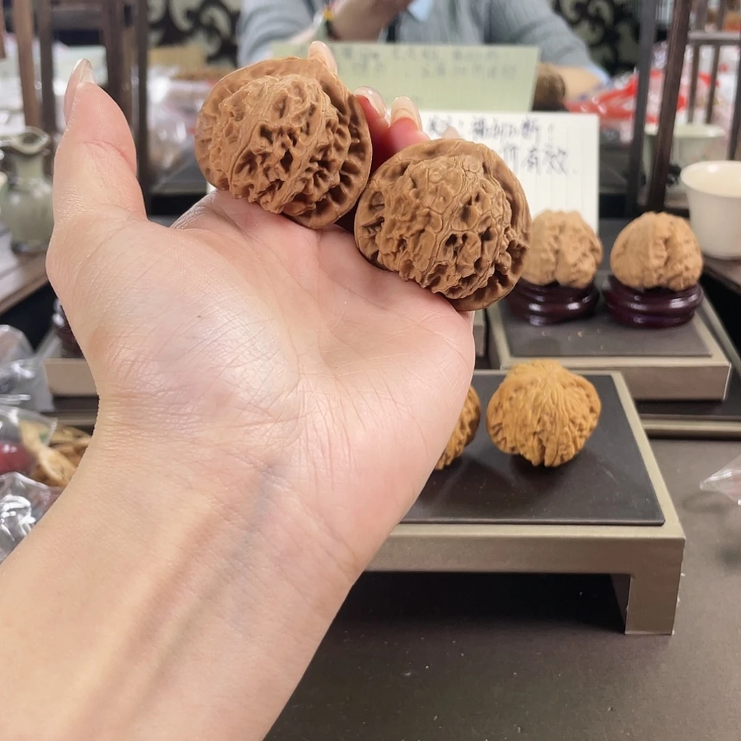 文玩核桃手串44宫灯127