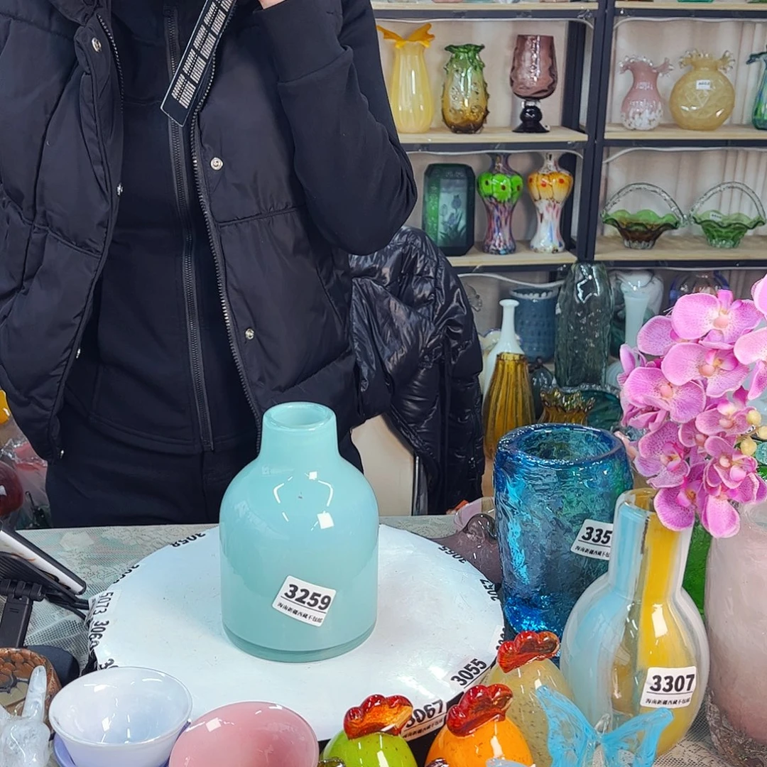 3259 家悦琉璃工艺品不完美