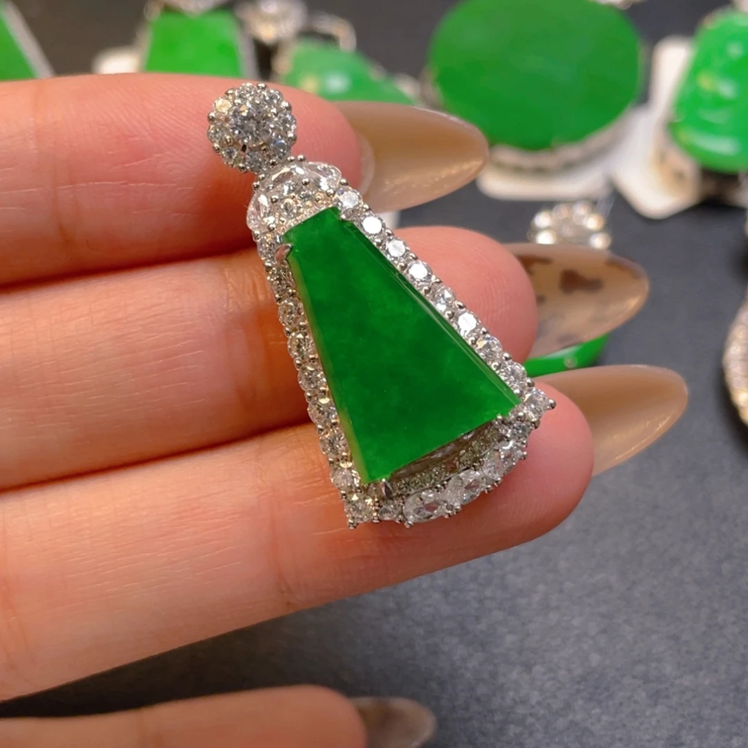 翡翠银S925镶嵌颈饰