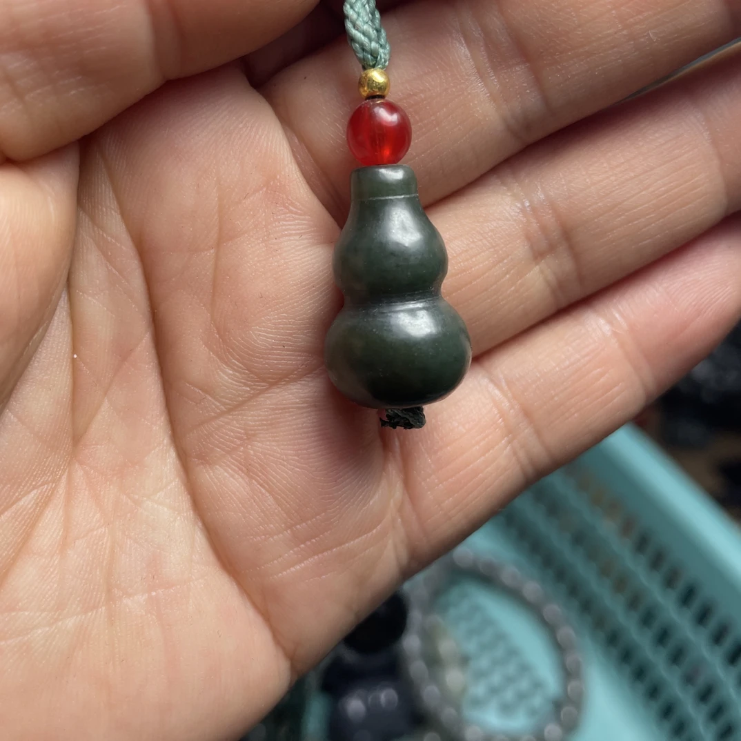 和田玉吊坠 和田玉