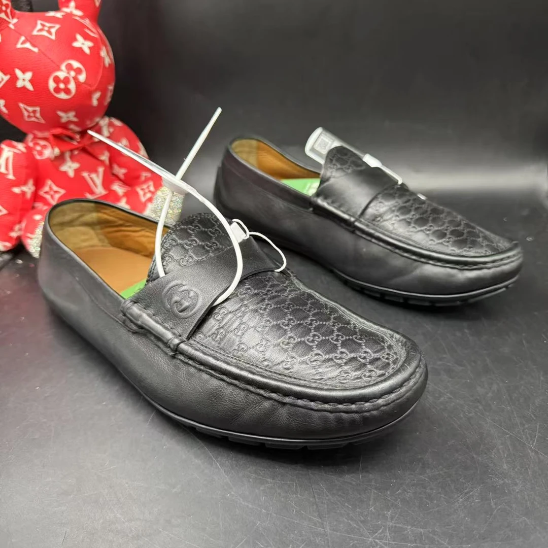 95新 GUCCI/古驰 【AO福利】42.5欧码 男士黑色压花休闲豆豆鞋uu061