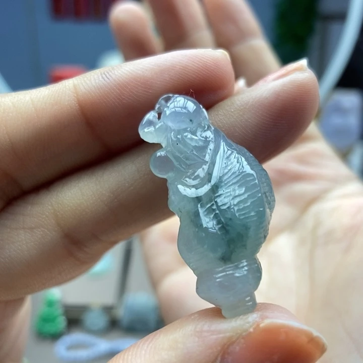 翡翠未镶嵌颈饰吊坠53