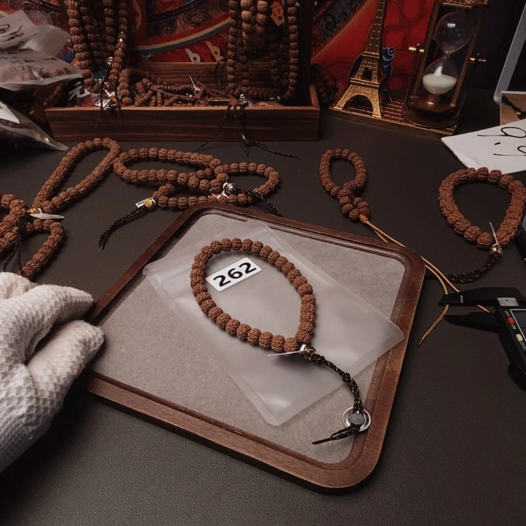 吊坠金刚菩提十****n哦哦哦哦哦哦哦哦哦哦