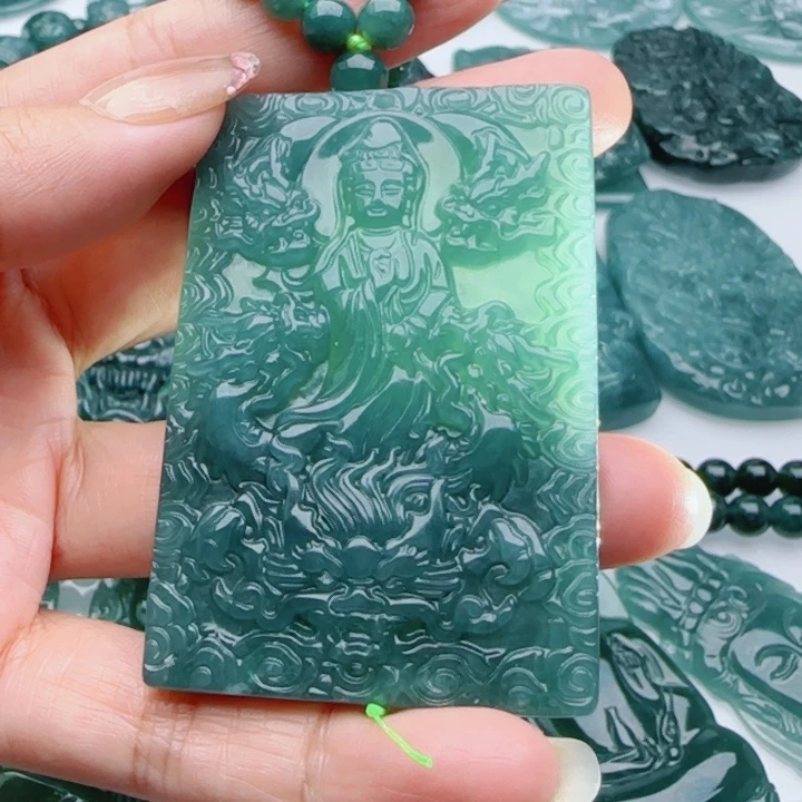 翡翠未镶嵌颈饰多样性发货天然A货翡翠