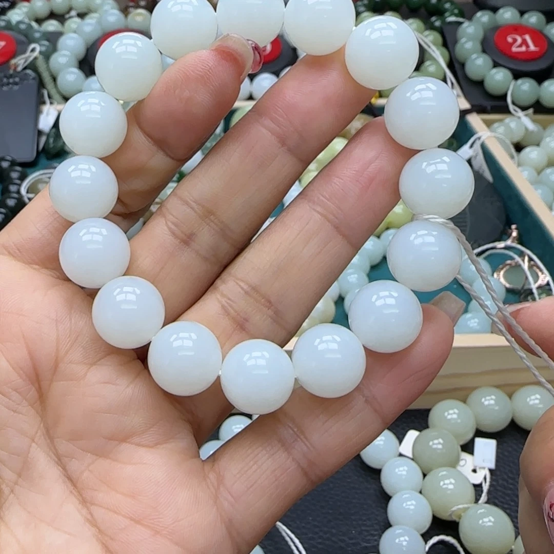 和田玉未镶嵌手链