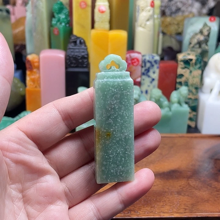 云南石所见即所得，缅绿