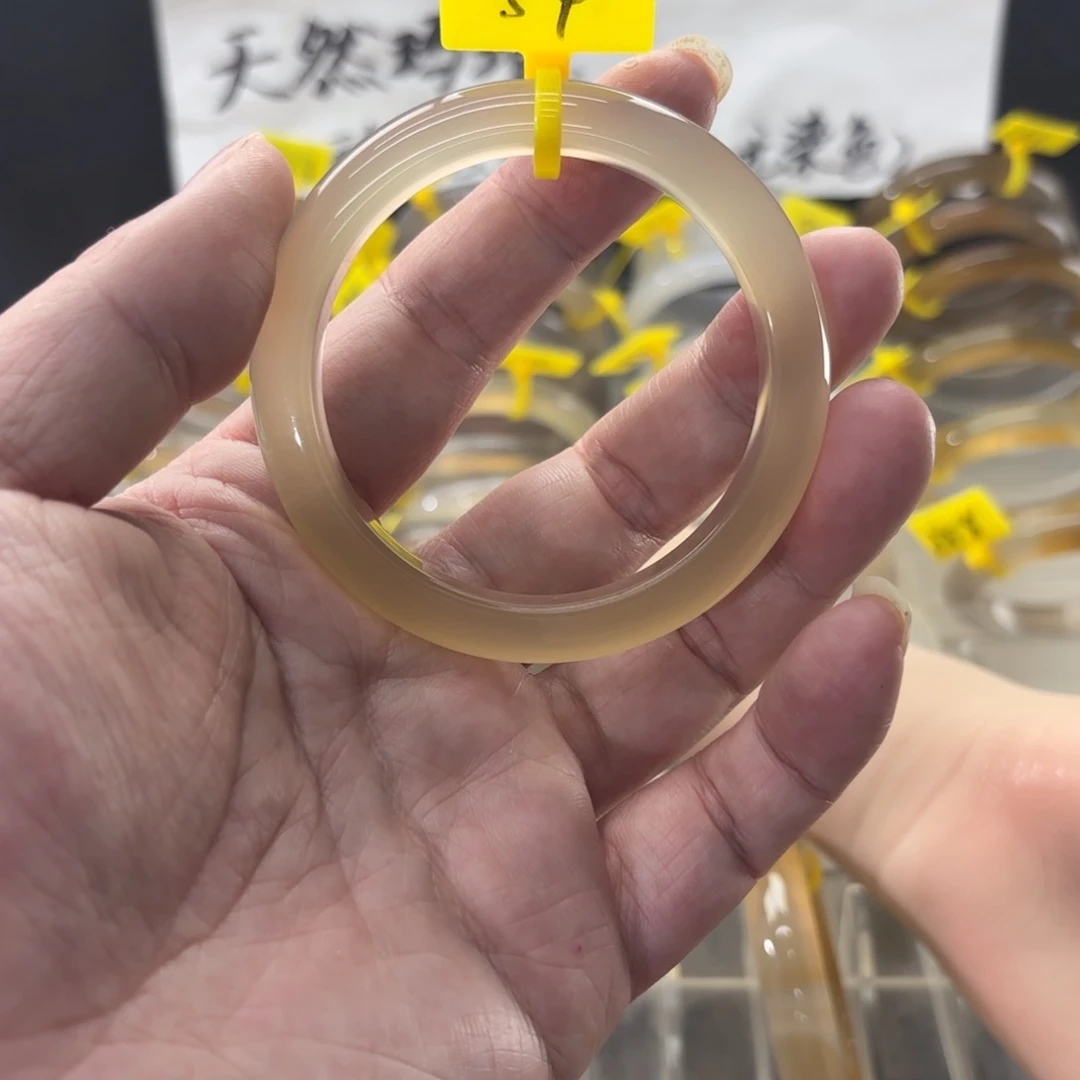 玛瑙/玉髓手镯合金倦