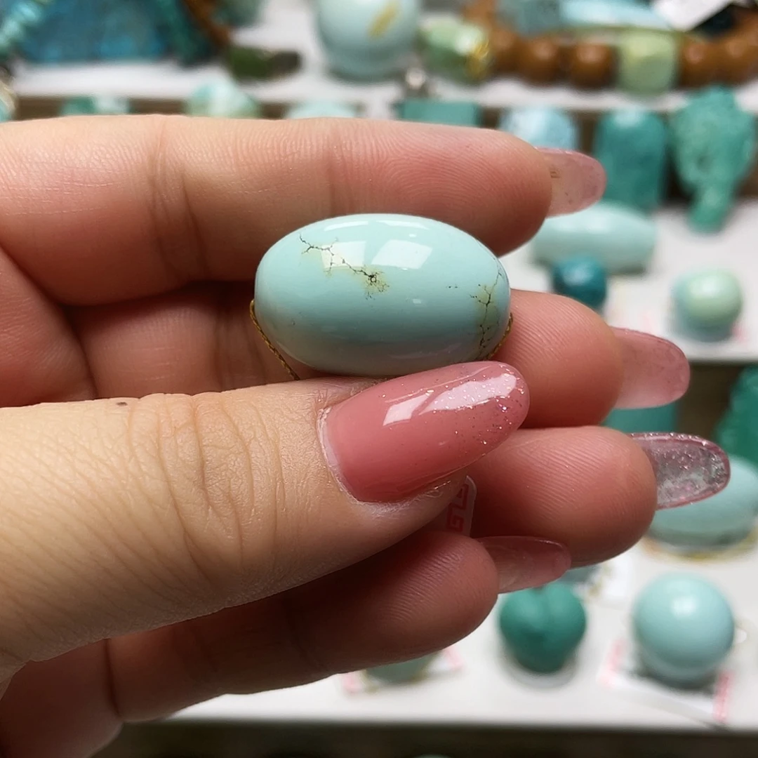 绿松石未镶嵌摆件