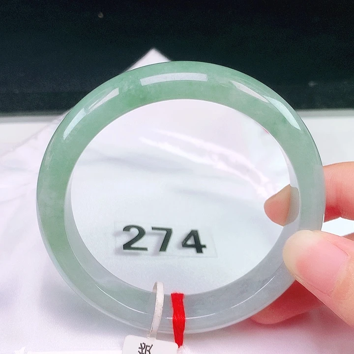 翡翠未镶嵌手镯（圆镯）翡翠手镯