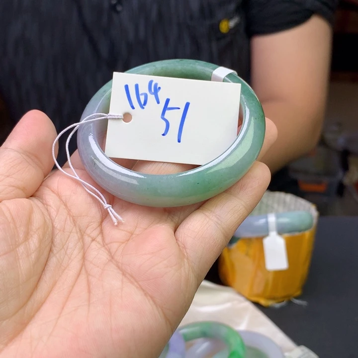 未镶嵌手镯翡翠164