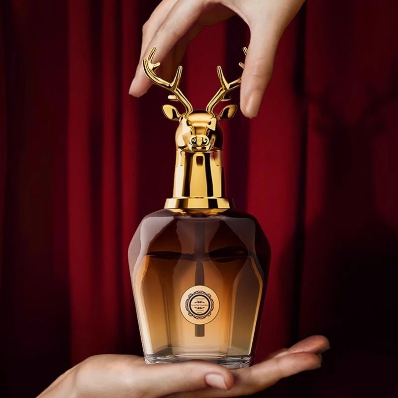 车载香薰2025新款持久留香景观高档车载香水车内男女专用香氛摆件