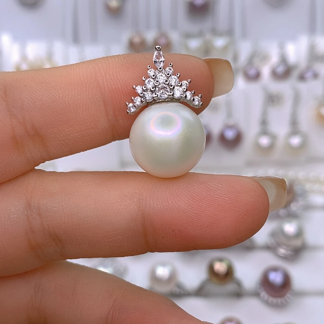 未镶嵌颈饰淡水珍珠