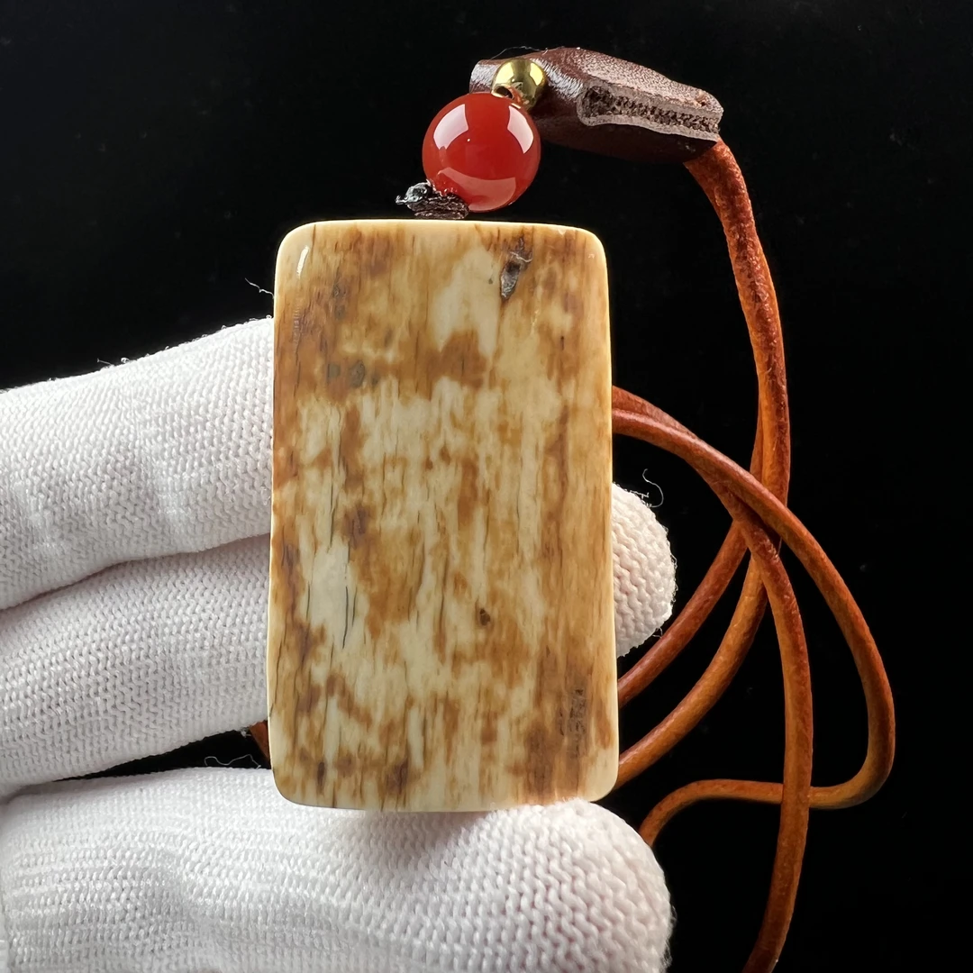 E25-47天然猛犸牙 肥皂无事牌 23*38*10mm支持鉴定 假一罚四