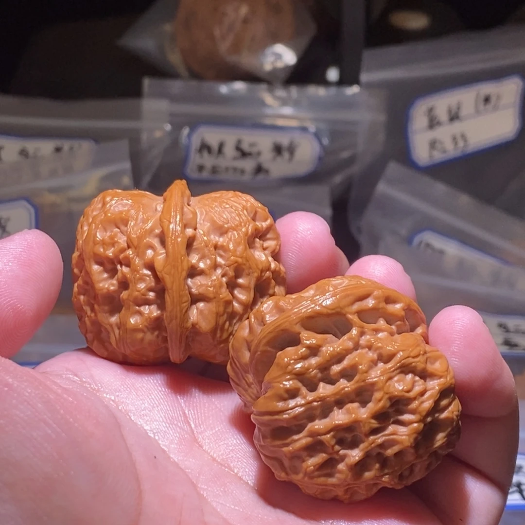 吊坠文玩核桃40全品金种