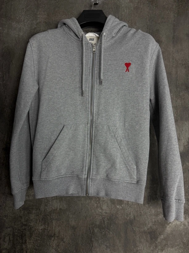 全新未使用 AMI DE COEUR 胸口小爱心拉链帽衫/00425