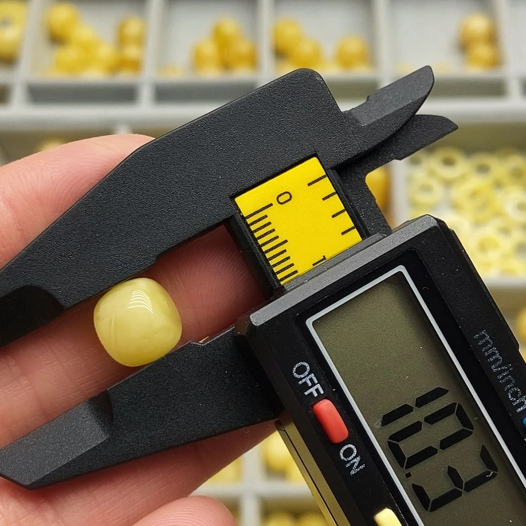 蜜蜡珠宝奇石未镶嵌2282