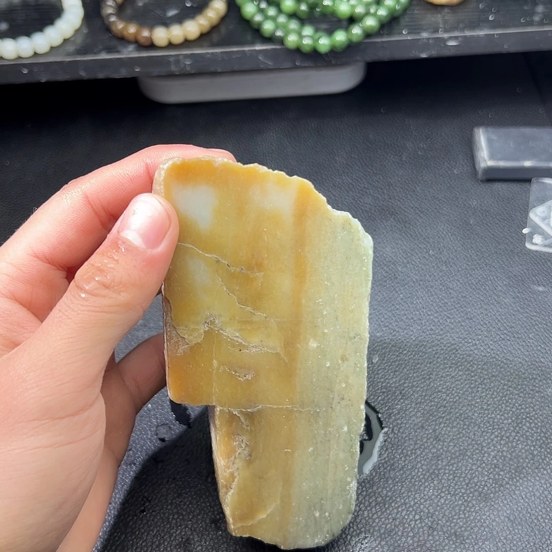 和田玉（糖玉）未镶嵌车挂