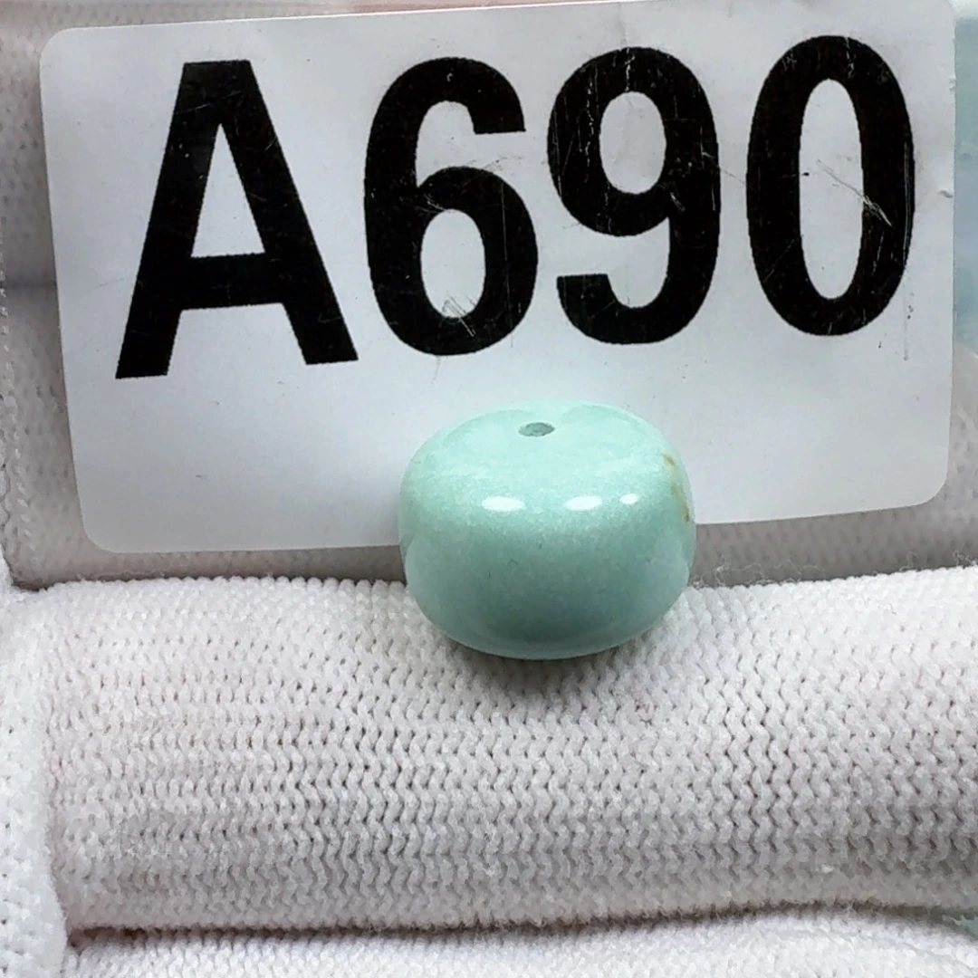 绿松石未镶嵌珠宝奇石15.5