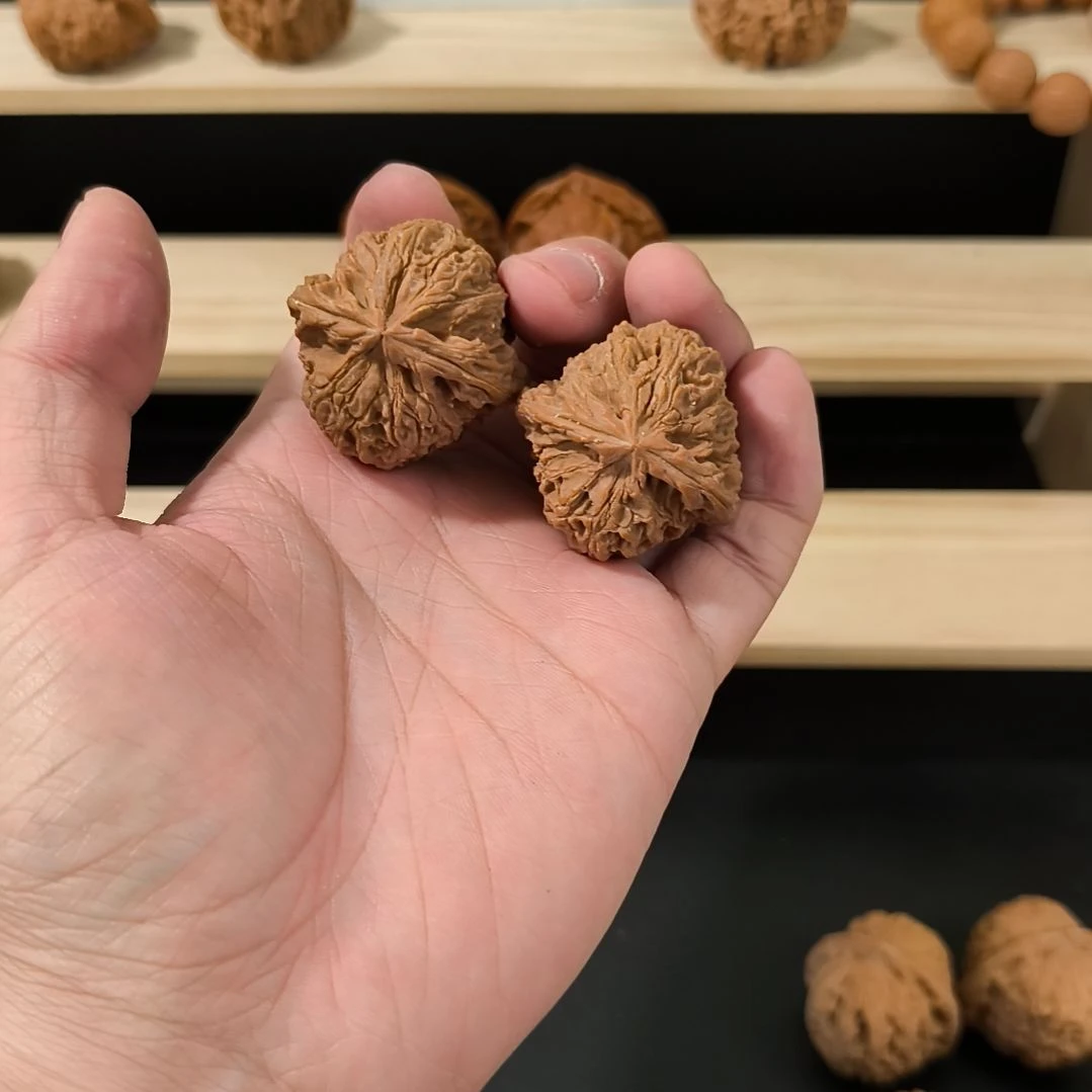 吊坠文玩核桃37南疆