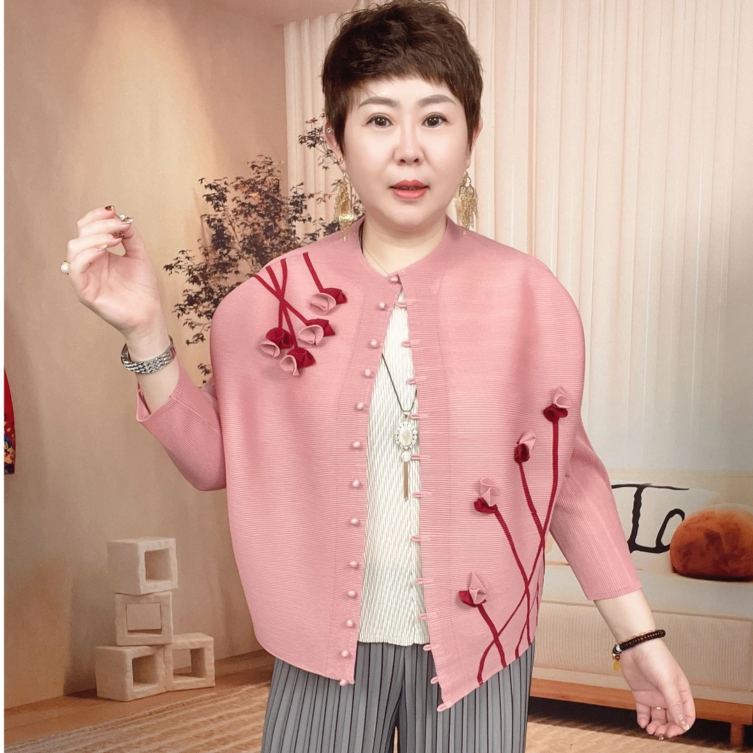 不褪色四季褶皱常规短款女休闲短外套女士时尚开衫圆领宽松上衣