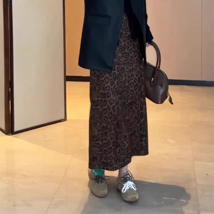 时髦复古豹纹高腰遮胯显瘦半身裙包臀直筒中长裙秋冬慵懒风半身裙