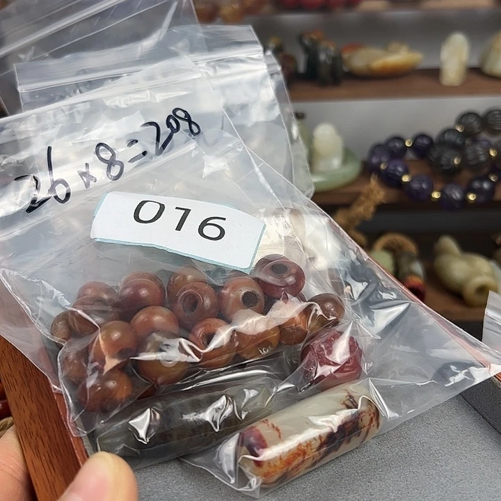 玛瑙/玉髓颈饰合金画****）