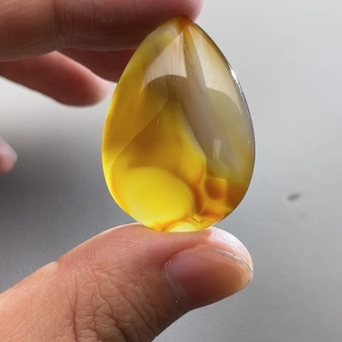 玛瑙/玉髓颈饰未镶嵌开**刻