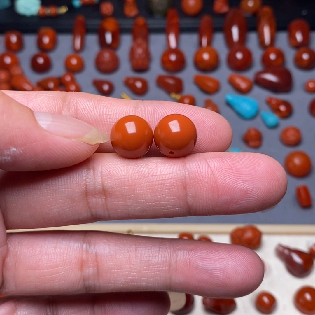 南红玛瑙圆珠11.3未镶嵌一**鞋