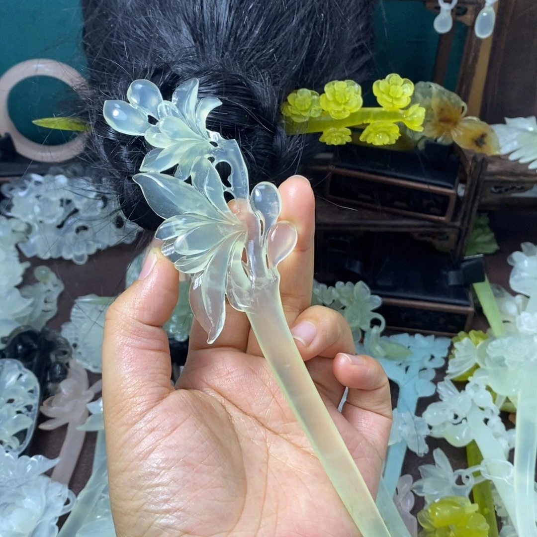 白***白蛇纹石玉未镶嵌发饰