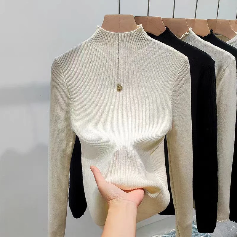 2004领口小钻一体绒毛衣