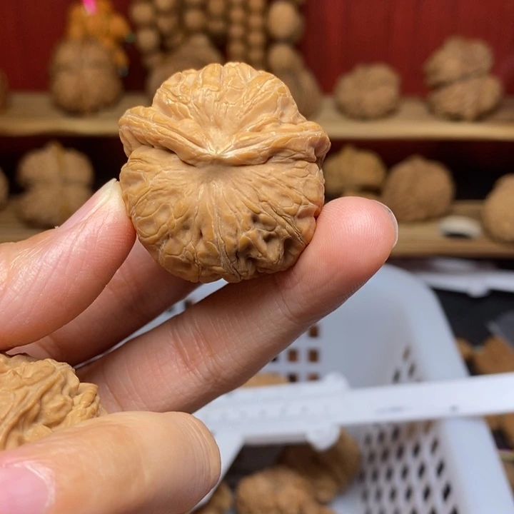 木***李把件文玩核桃文玩