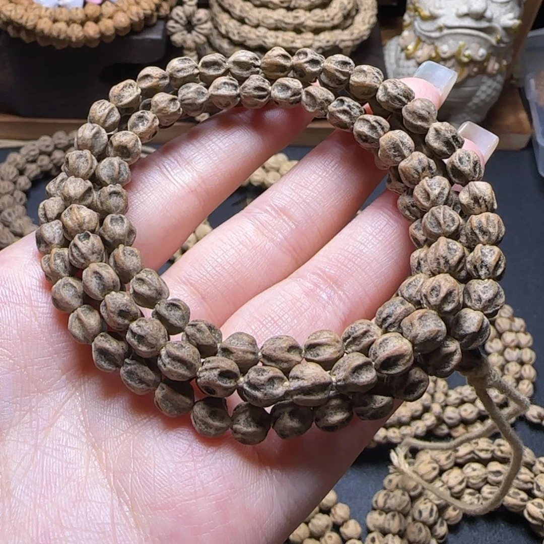 用***8柏香籽/百香籽吊坠