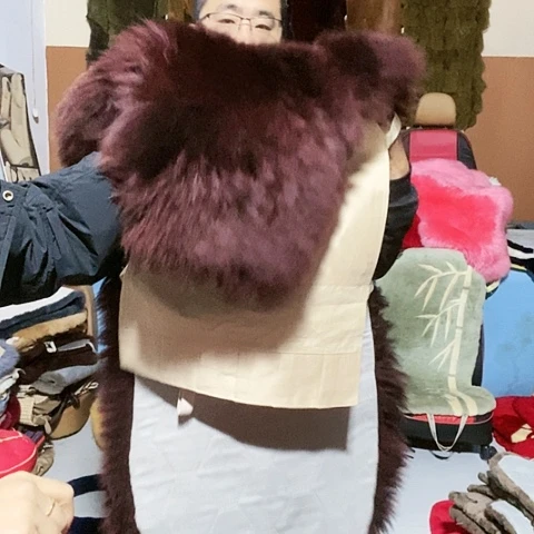羊毛羊皮高低毛前排两个咖啡色