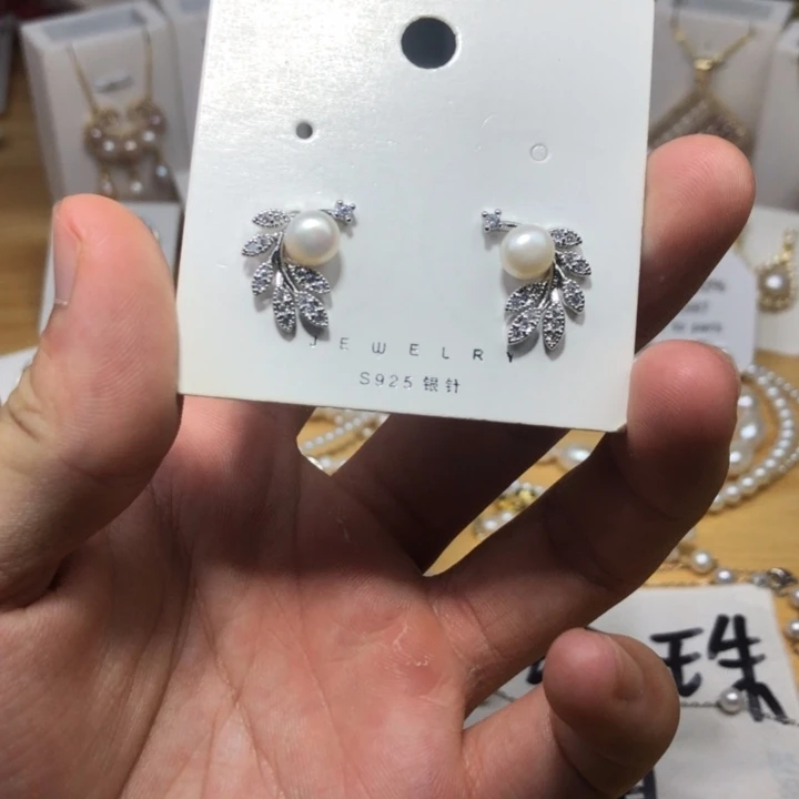 未镶嵌淡水珍珠耳饰