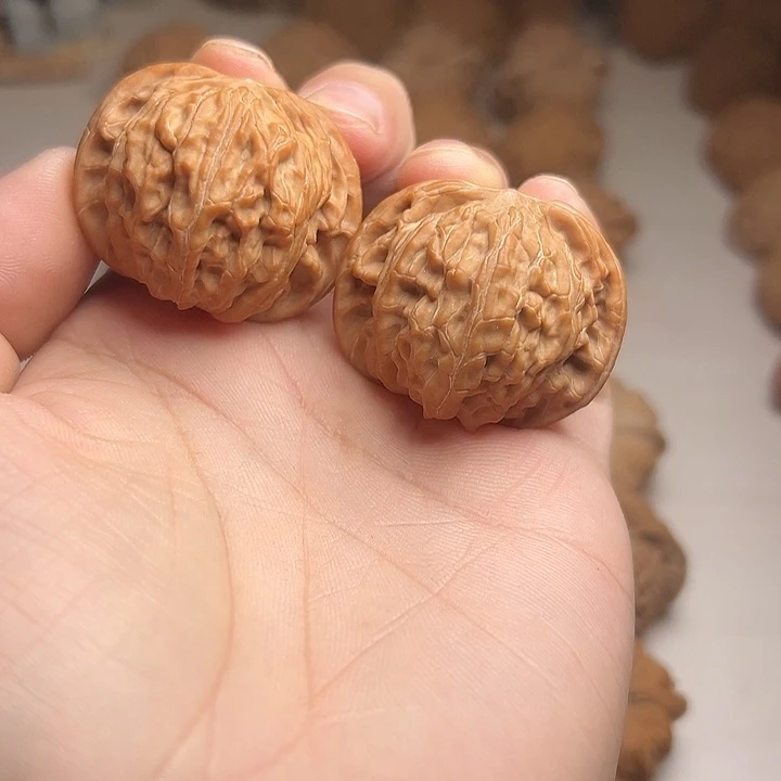 I***D全品正磨盘狮子头