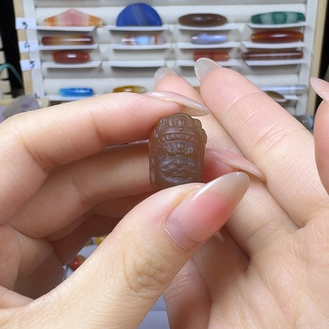 学***不玛瑙/玉髓未镶嵌天然玛瑙