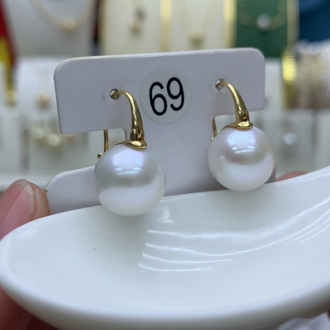 淡水珍珠耳饰18K金镶嵌