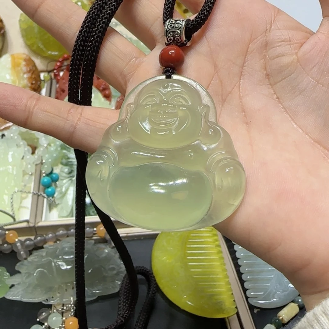 未镶嵌蛇纹石玉吊坠