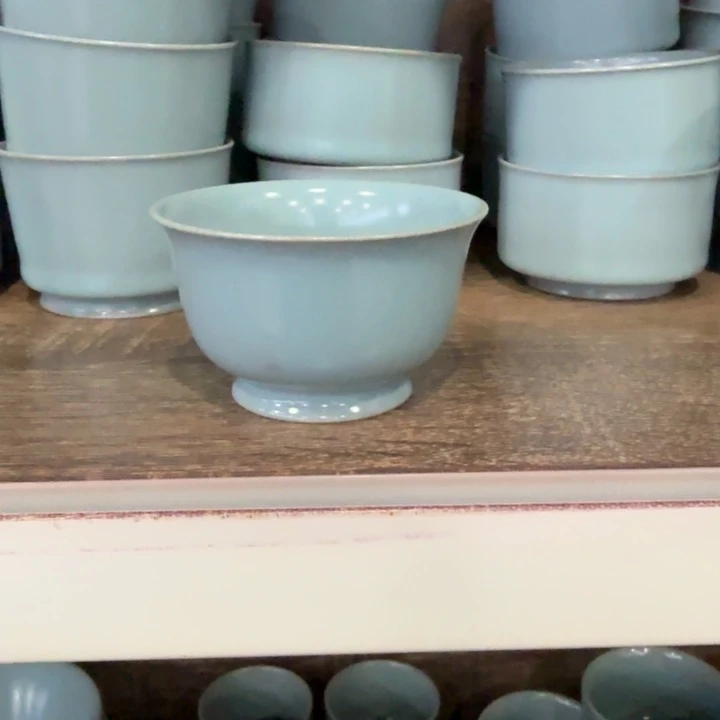 杯仿古天青手工卷足碗杯瑕