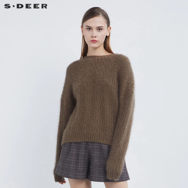 圣迪奥女装时尚慵懒罗纹圆领钩花宽松长袖针织衫S21483516