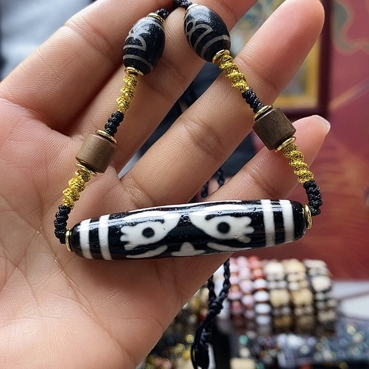 玛瑙/玉髓合金颈饰