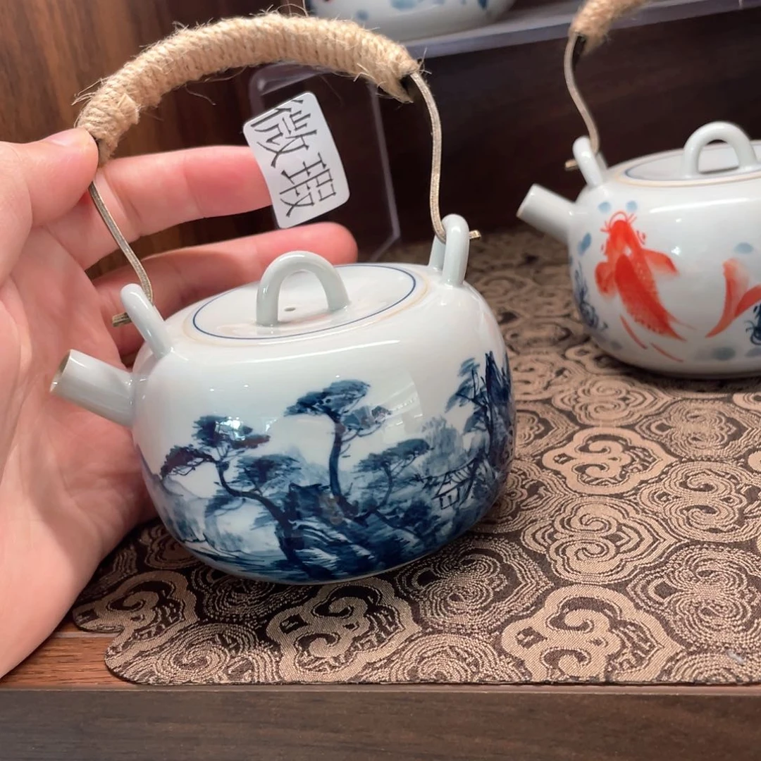 釉下手绘茶具微瑕