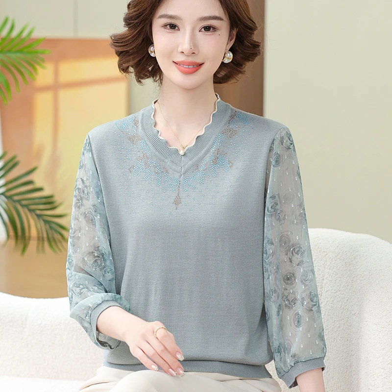 40岁50岁妈妈装春季V领针织薄款T恤衫中老年女装夏季新款打底上衣