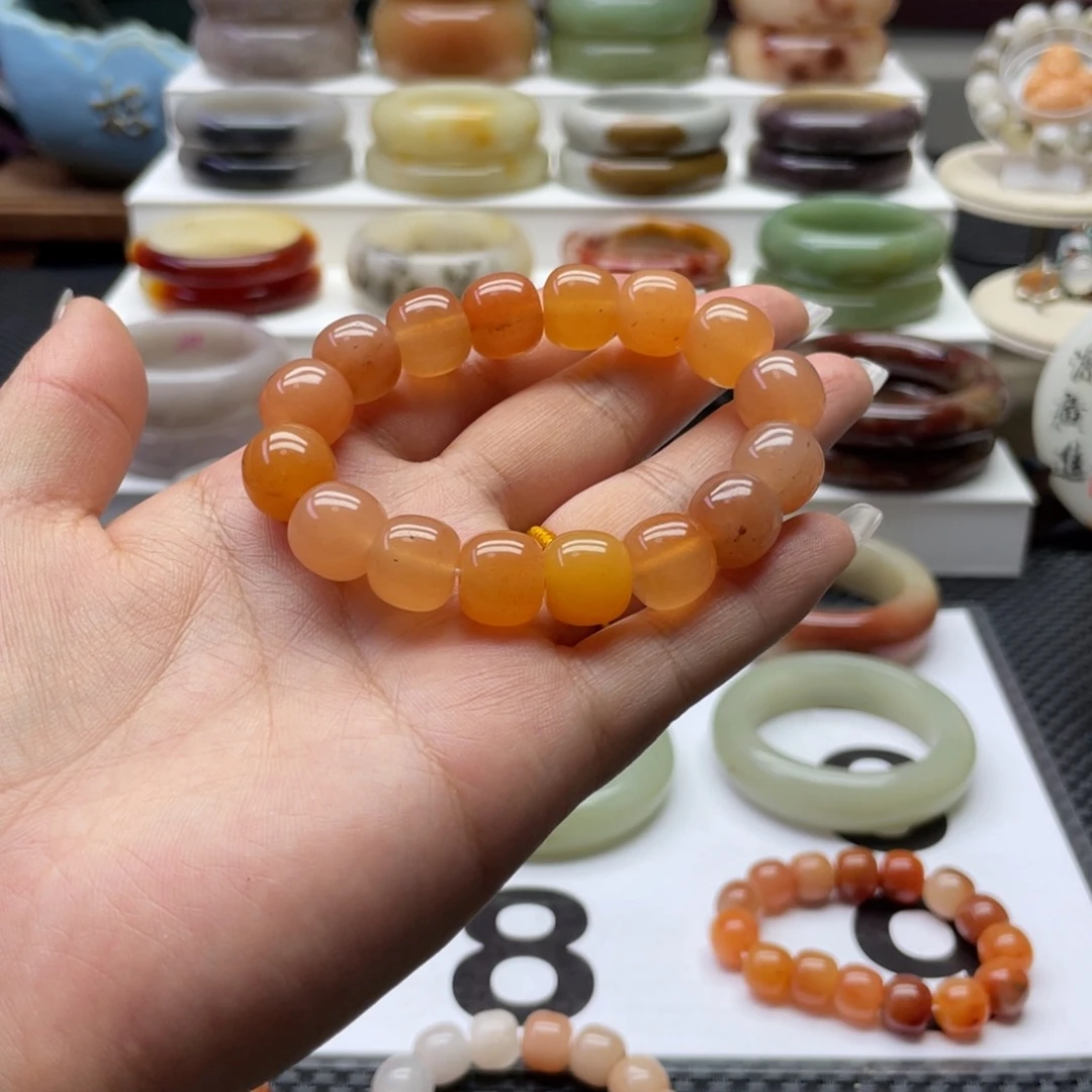 石英质玉手镯未镶嵌《****》