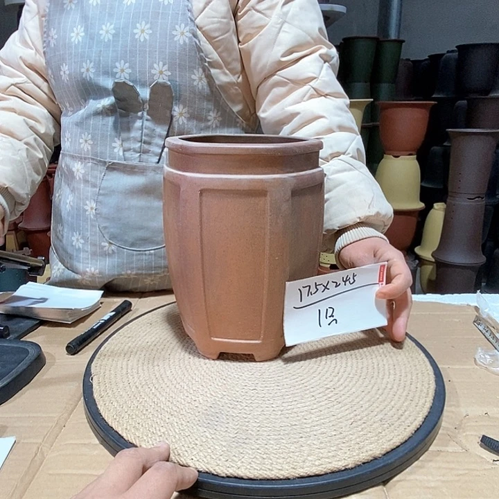 紫砂花盆紫砂花盆